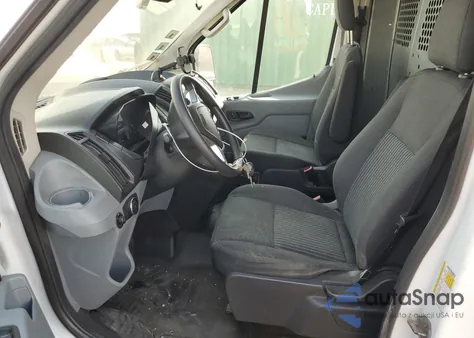 2018 Ford Transit T-250 z USA, uszkodzony, nr VIN 1FTYR2CGXJKB24733